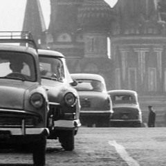 Я Шагаю по Москве