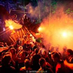 Mærit Høckefjøld @ Familiar Forest Festival 2015