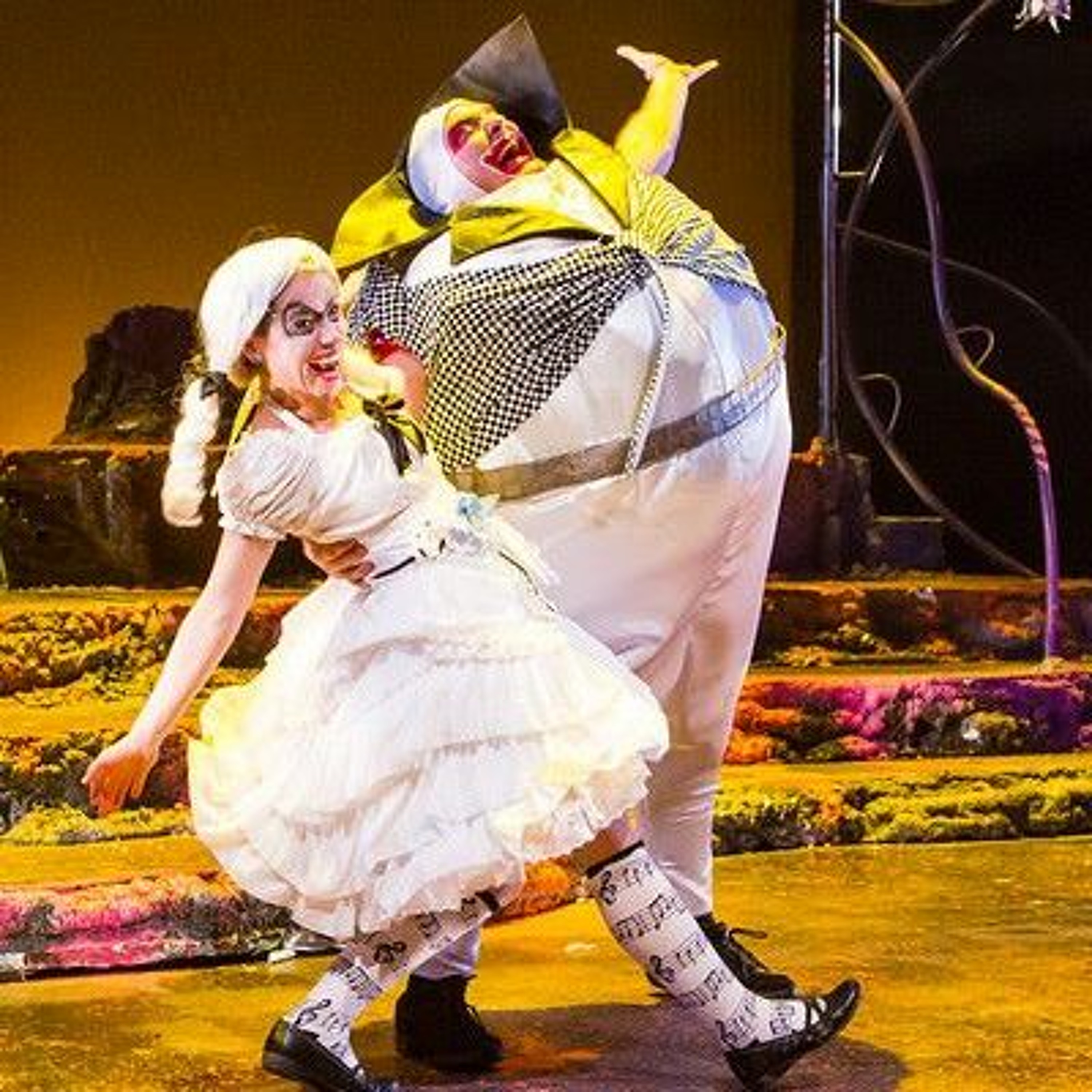 #28 Humpty - Dumpty Dances, Then Points Queen's Palace & Then Has Great Fall [Alice In Wonderland] episode artwork