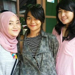 Erike, Gisel & Ratih - Cinta Dan Rahasia by Yura ft Glen (Cover)