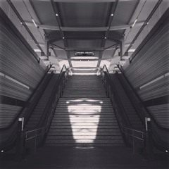 Tik tik tik tok sample at Monolish family