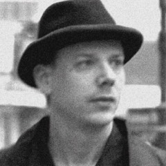 BARFUSS ODER LACKSCHUH