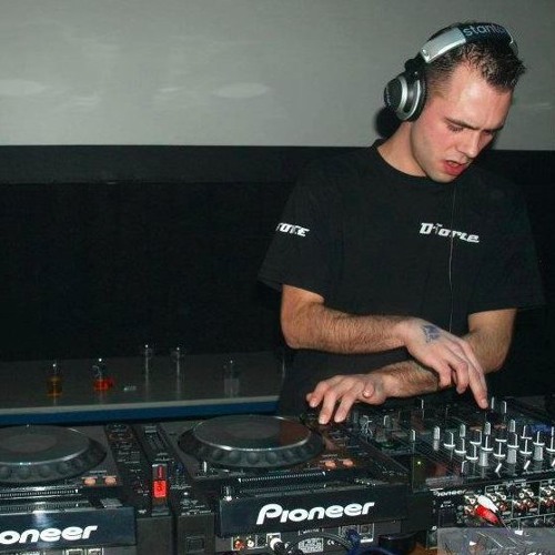 D-FORCE (NL) TOXIC SICKNESS RESIDENCY SHOW / 12TH OCTOBER / 2015