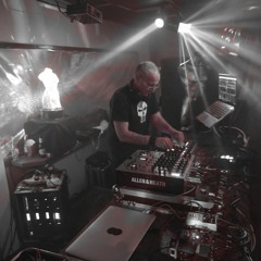 Kevin D'Orion @ Systematic Feat' Kangding Ray - 26thSeptember2015