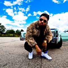 @IAMYOUNGROC - HUNNIT BATH