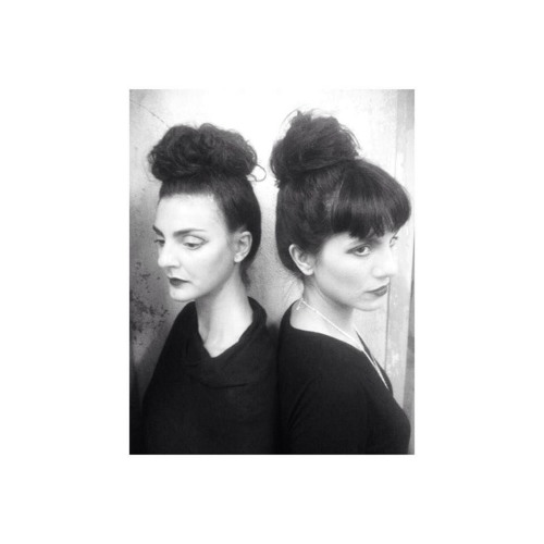 Amanda Mussi Amp Erica Alves Vampire Haus E Dsviante Sp Na Rua