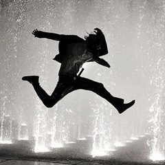 Crazy World ©