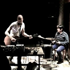 Hands Held Under (live Brussels 2016)