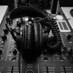 AB NAAM MOHABAT KA (raggaeton Ft Love Me Like You Do ) DJ RITZz