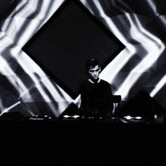 Erman Sari - SELEKT Festival, Kloster Main w/Len Faki