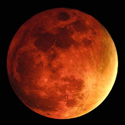 new moon grooves October 2015 - mixed live by SnϕwDrδp - guest mix by Quextal