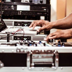 KOMPAS UNCENSORED III