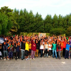 Una Conexión Con El Público - Tallando Voces