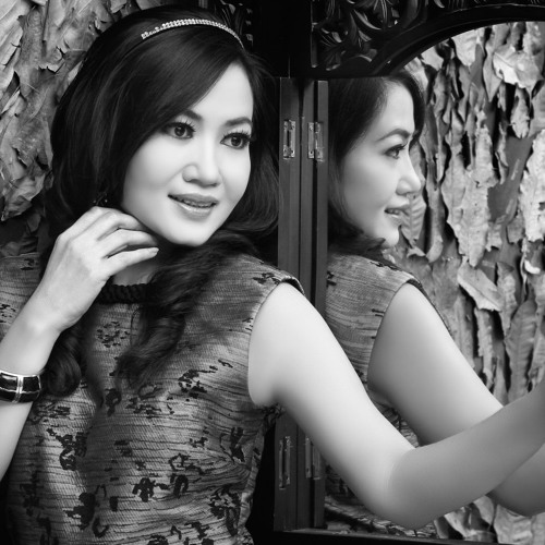 Rina Wahyu SAAT DENGANMU Minus One by Rita Wahyu Free