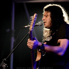 Bangladesh(Live) - Nagar Baul James(With Guitar solo)
