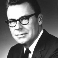 Earl Nightingale – The Strangest Secret In The World