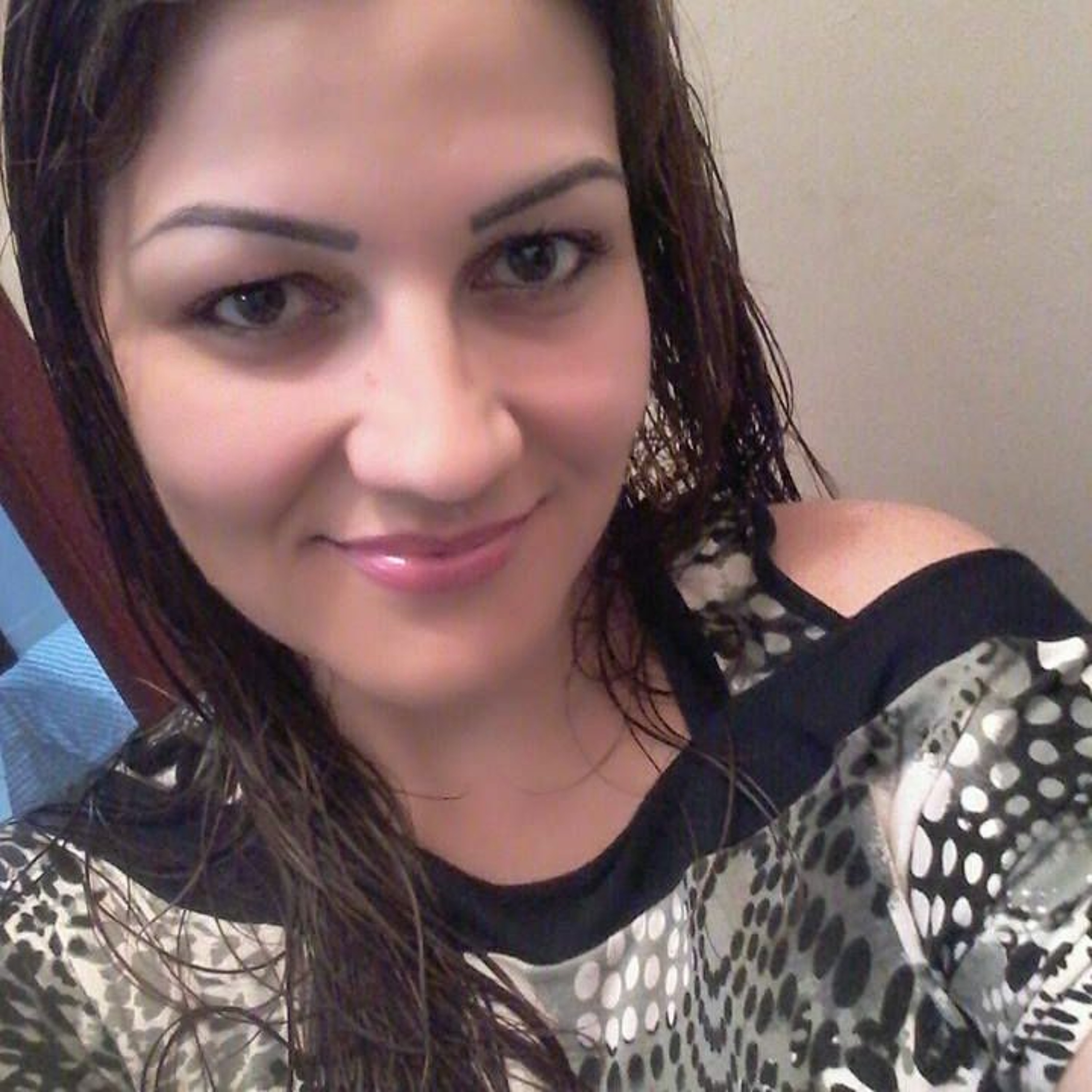 Suzi Martinez Locutora