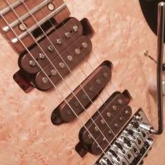 Quick pickup demo from Charvel Guthrie Govan signature model