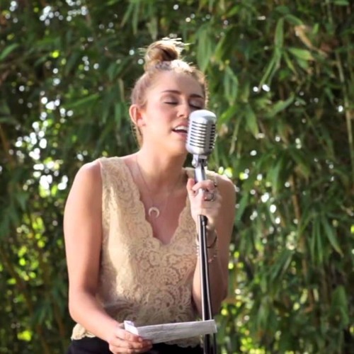 Stream Miley Cyrus - Jolene by Anto Merlo | Listen online for free on  SoundCloud