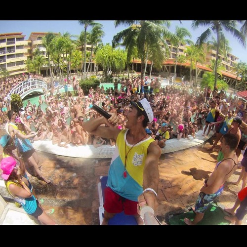 #BlurryNights - 004 (CUBA)