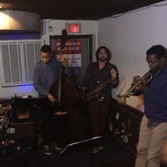 Jason Palmer at Wally's