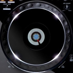 El Diablillo Esta Tocando