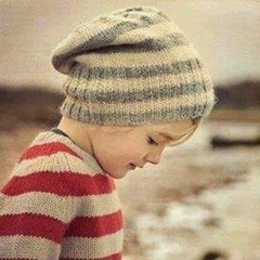 انت نور الله فجرا بدون موسيقي اداء مبهر لفتاة صغيرة