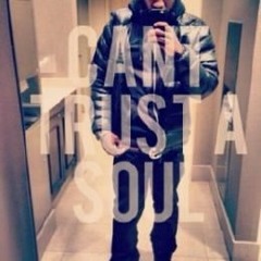 YUNG - CANT TRUST A SOUL (prod. by Fazman)