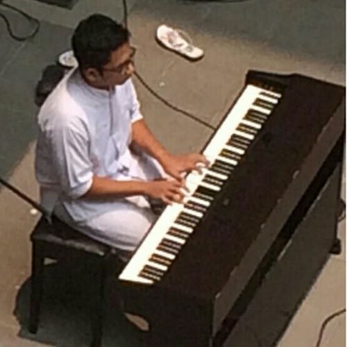 Tak Ada Yang Abadi Peterpan Instrumental By Ramadhan Esa Pradana