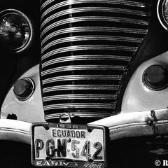 UN VIEJO BLUES - Viejo Pappo´s cover on guitar-hamonica-foot drums - El Mariachi Loco ONE MAN BAND