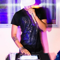 MC VITINHO AVASSALADOR - ACENDE A PONTA DO BALÃO (DJ FELIPE SOUZA)