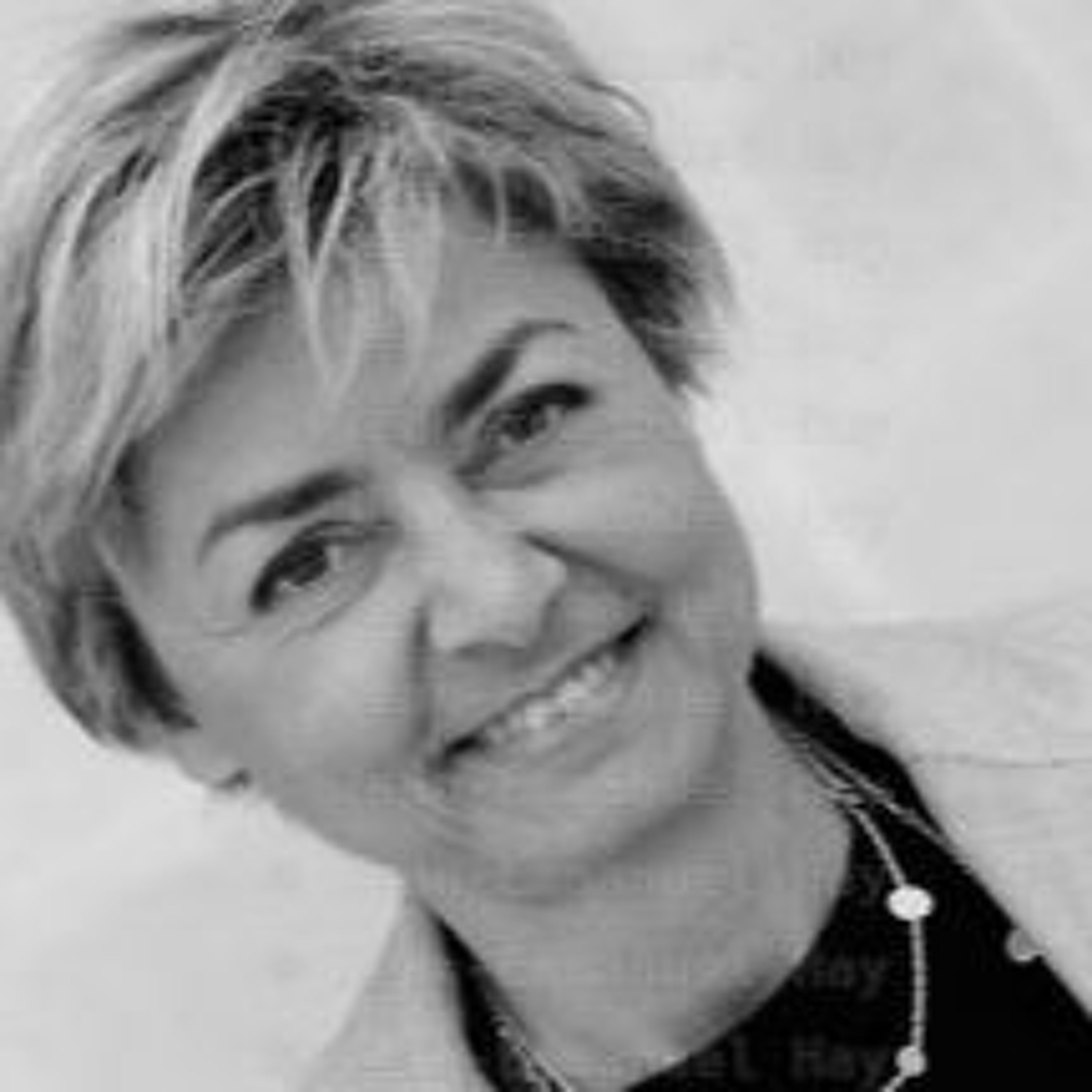 Interview de Cécile Daquin - Directrice Générale de la Grande Maison De Bernard Magrez episode artwork