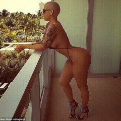 She Know It | sweezy