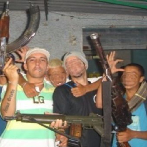 MONTAGEM - OS - TERCEIRO - DO - DENDÊ - ♪♫ Pivete Tcp