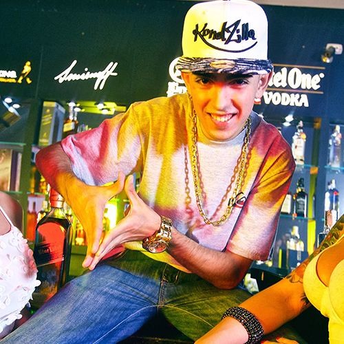 MC Lustosa E Phe Cachorrera - Quando Quiser Sentar (DJ R7) Lançamento 2015 CanalFunkSp