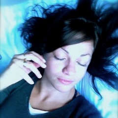 Amanda Löfman - Brahms Lullaby / Levon hetki nyt lyö