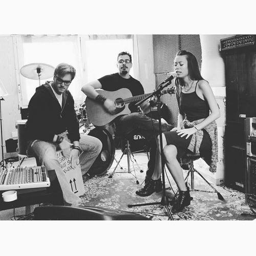 Stream Adele Hello Acoustic Cover By Unique Listen Online For