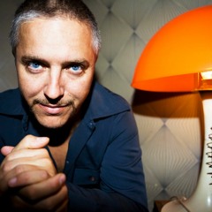 Martín Buscaglia: "homosapiens musicalis"