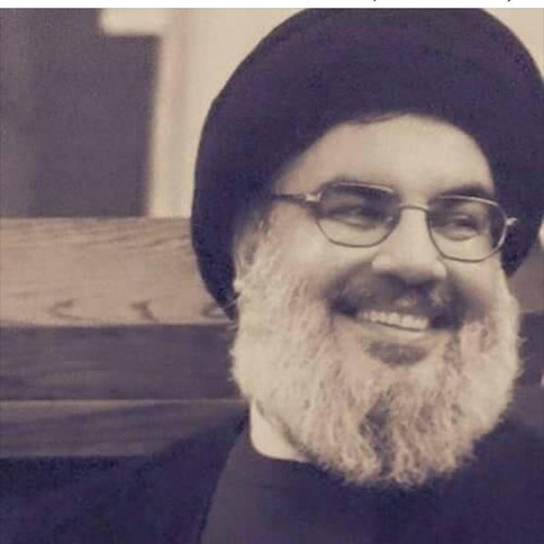 فوق الرماح نحرنا