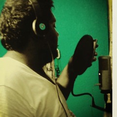 9,Neyser-Edgl-Deyra - mi amor empeso con tigo.mp3