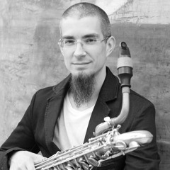 Calling for solo baritone saxophone - Miklós Maros