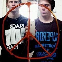 With New Eyes Feat. Bethany Smith & Sam Verdellen