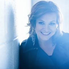 TaRanda Greene - Give Love on Christmas Day