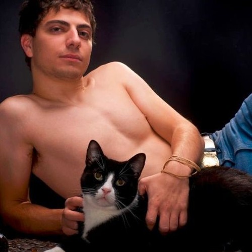 DJ Drama Philadelphyinz Drop "MR THANKSGIVING"