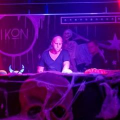 PHILL DA CUNHA - CAFEINA HALLOWEEN AT - IKON OKT 2015