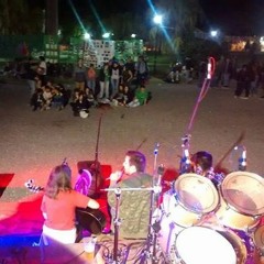 PandaSaurio goes Foo Fighters