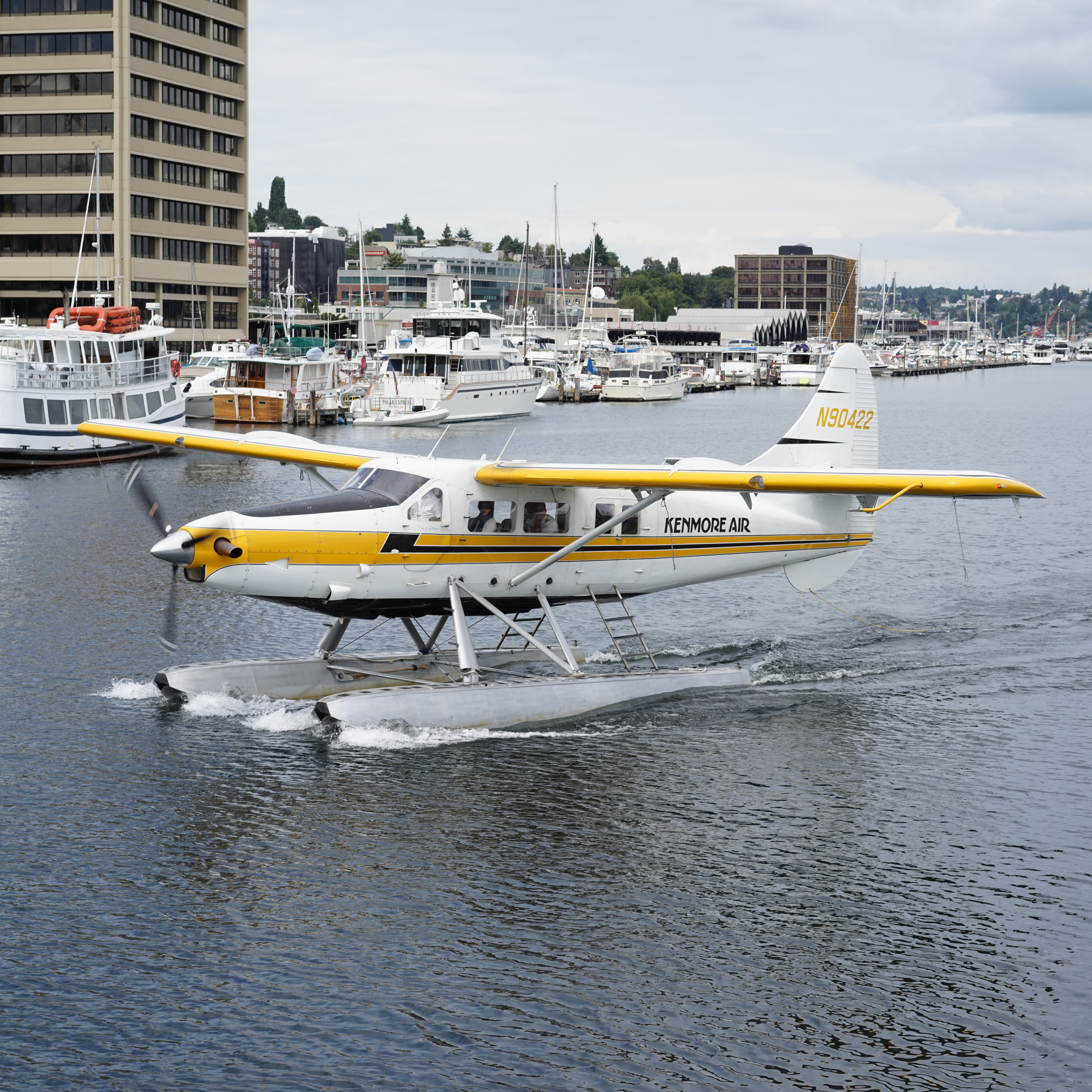 De Havilland Canada DHC - 3-T Turbo - Otter episode artwork