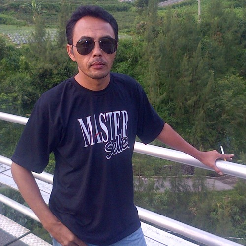 Kunanti Di Pintu Surga By Acha Kumala By Dono Sapari On Soundcloud Hear The World S Sounds