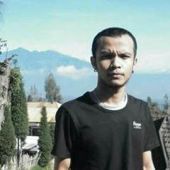 LUIS THOMAS IRE feat RIDHO - SENANDUNG SENJA.mp3