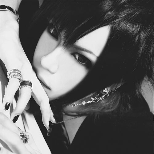 Stream 己龍 灯 By Pragaro Valkirija Listen Online For Free On Soundcloud